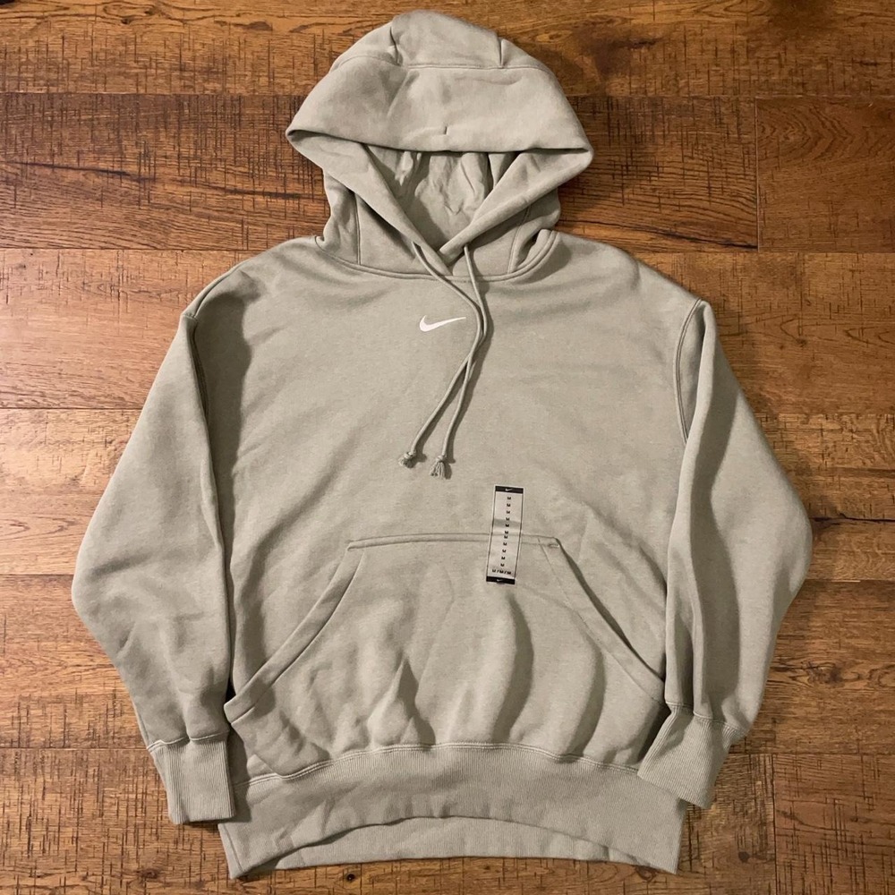 Nike Center Swoosh Hoodie Mens M Fossil Gray Streetwear Minimal DQ5860-478